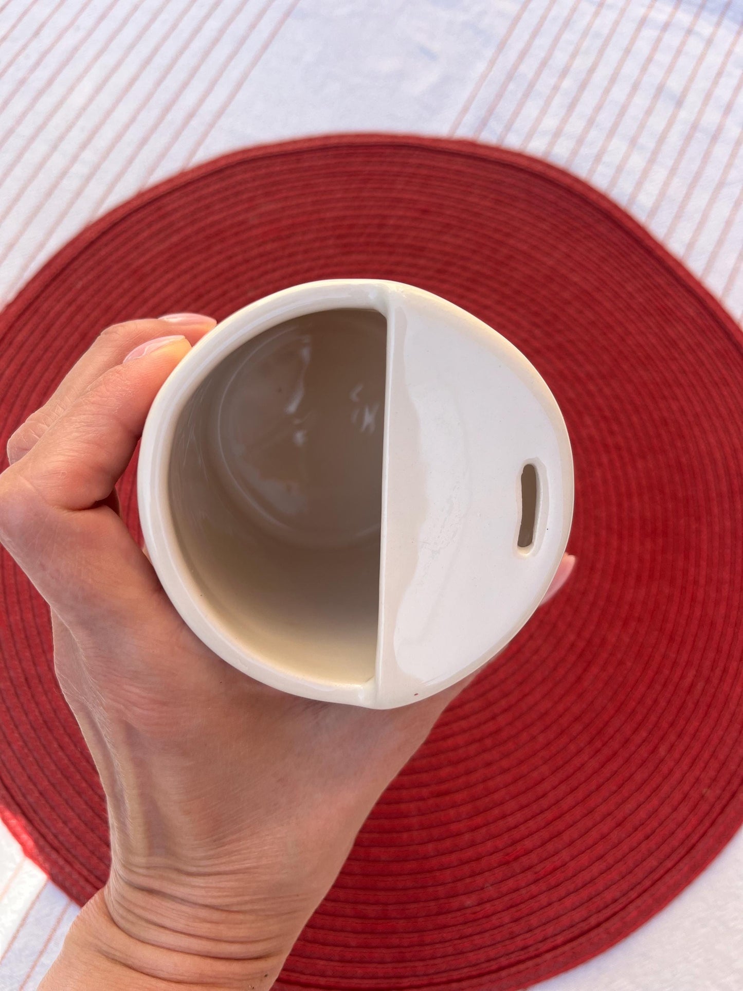 Hand-Painted Ceramic Travel Mug – Reusable Eco Friendly Coffee Cup with Lid